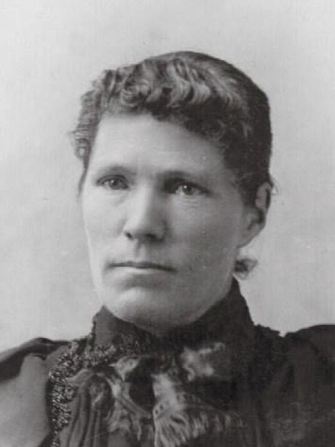 Emma Raymond (1852 - 1928) Profile